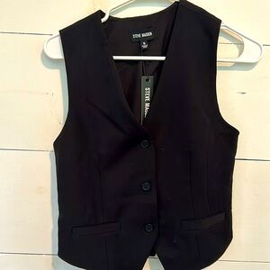 Black vest small new